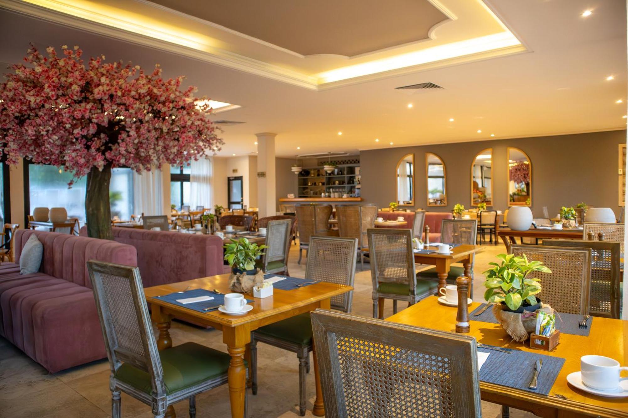 Hotel Caribe By Faranda Grand, A Member Of Radisson Individuals Cartagena Ngoại thất bức ảnh